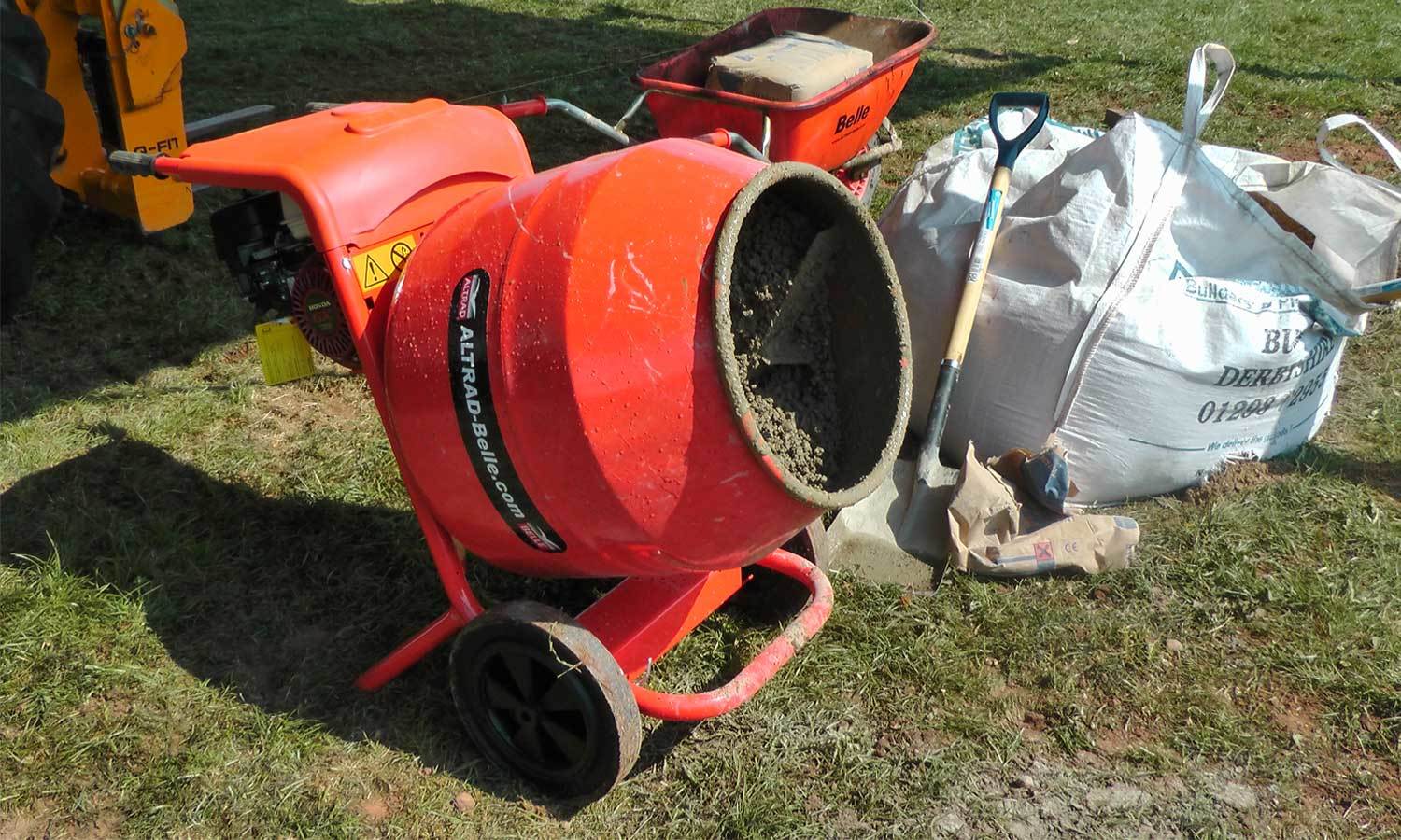 Petrol Concrete Mixer Belle Mini Mix 150